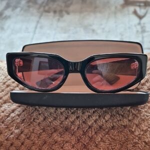 Akila Outsider Womens Sunglasses